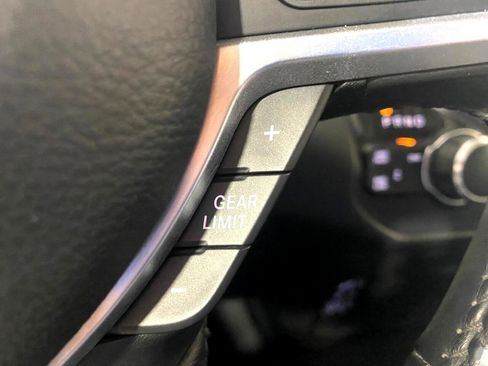 Used 2019 RAM 3500 Big Horn image 17