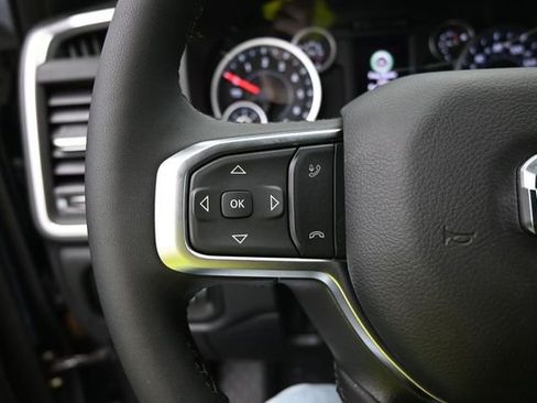 New 2026 RAM 1500 4x4 Crew Cab image 15