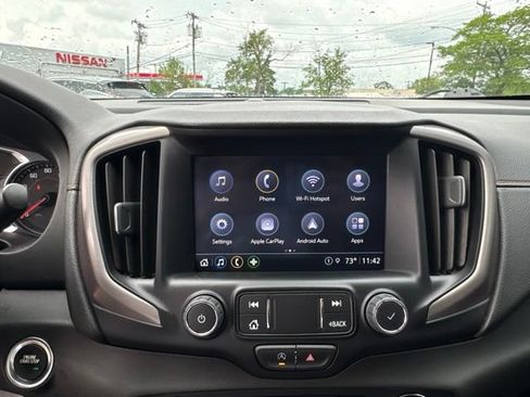 Used 2022 GMC Terrain AT4 AWD/4WD image 16