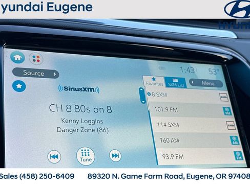 Used 2017 Chevrolet Bolt Premier w/ Driver Confidence II Package image 28