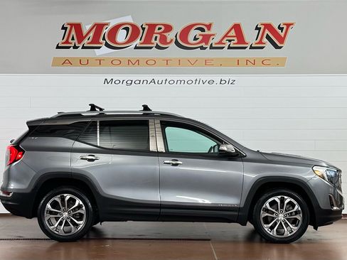 Used 2019 GMC Terrain SLT w/ Preferred Package image 2