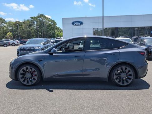 Used 2023 Tesla Model Y Performance AWD/4WD image 6