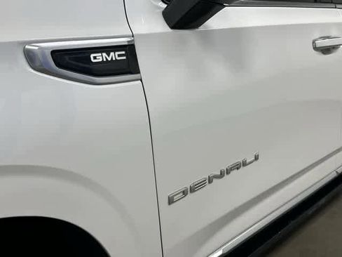Used 2021 GMC Yukon XL Denali w/ Denali Premium Package RWD image 29