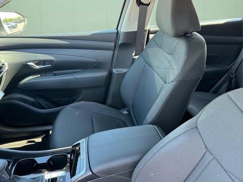 New 2026 Hyundai Tucson SE FWD image 9