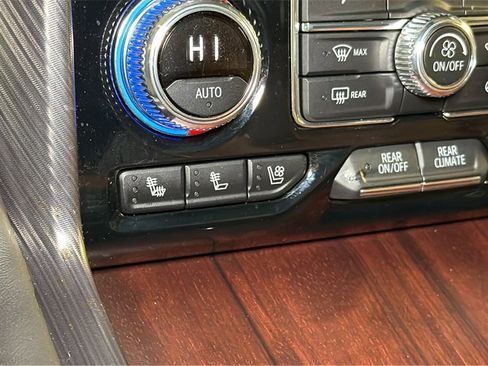 Used 2024 GMC Yukon Denali Ultimate image 37