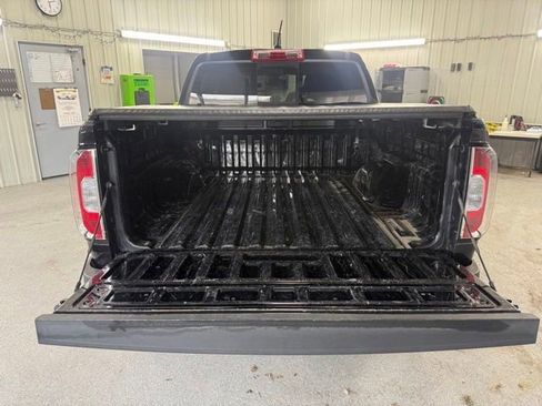 Used 2019 GMC Canyon SLE w/ SLE Convenience Package AWD/4WD image 6