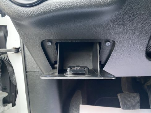 Used 2018 Jeep Cherokee Limited image 7