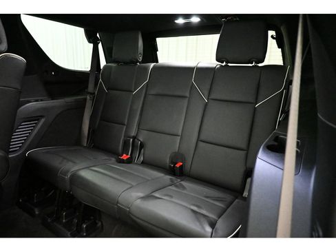 Certified 2024 Cadillac Escalade Sport w/ LPO, ONYX Package AWD/4WD image 29