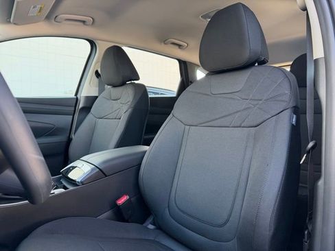 New 2026 Hyundai Tucson SE image 17