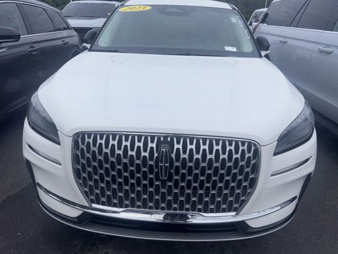 Used 2023 Lincoln Corsair FWD image 1