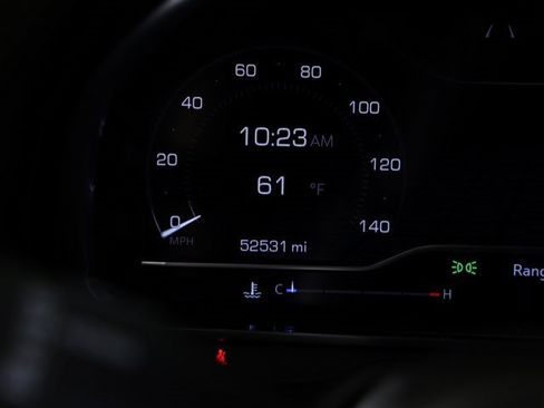 Used 2024 GMC Yukon AT4 w/ AT4 Premium Package image 29