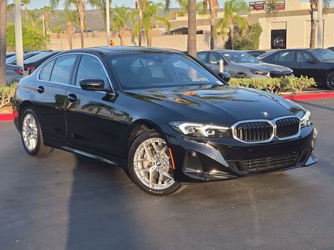 New 2026 BMW 330i Sedan RWD image 2