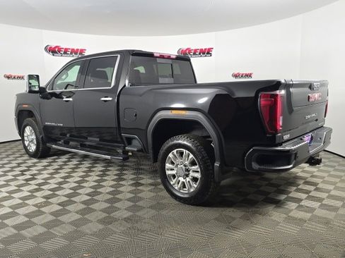 Used 2022 GMC Sierra 2500 Denali w/ Denali Ultimate Package image 8