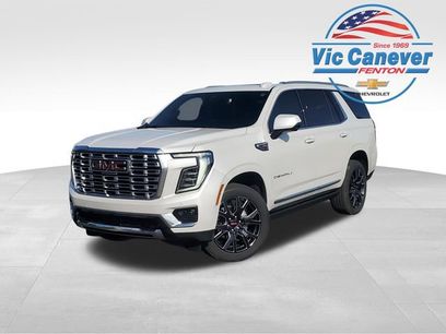 Used 2025 GMC Yukon Denali w/ Sun & Power Step Package