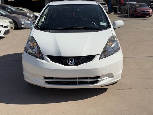 Used 2013 Honda Fit image 2