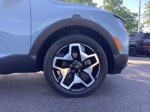 Certified 2024 Hyundai Santa Cruz Limited AWD/4WD image 35