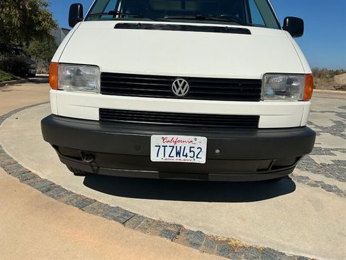 Used 1995 Volkswagen Eurovan Camper FWD image 7