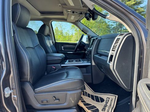 Used 2015 RAM 1500 Laramie Limited AWD/4WD image 18