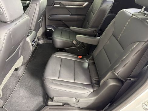 New 2025 GMC Acadia Elevation w/ Elevation Premium Package image 20