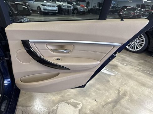 Used 2016 BMW 328i xDrive Sedan AWD/4WD image 25