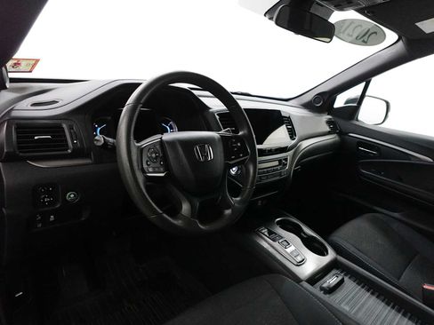 Used 2021 Honda Passport Sport image 15