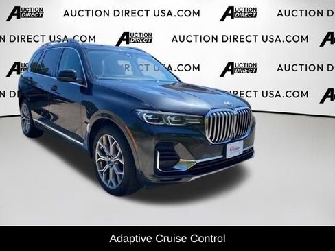 Used 2022 BMW X7 xDrive40i AWD/4WD image 2
