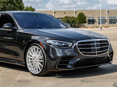 Used 2023 Mercedes-Benz S 580 4MATIC Sedan w/ AMG Line image 26
