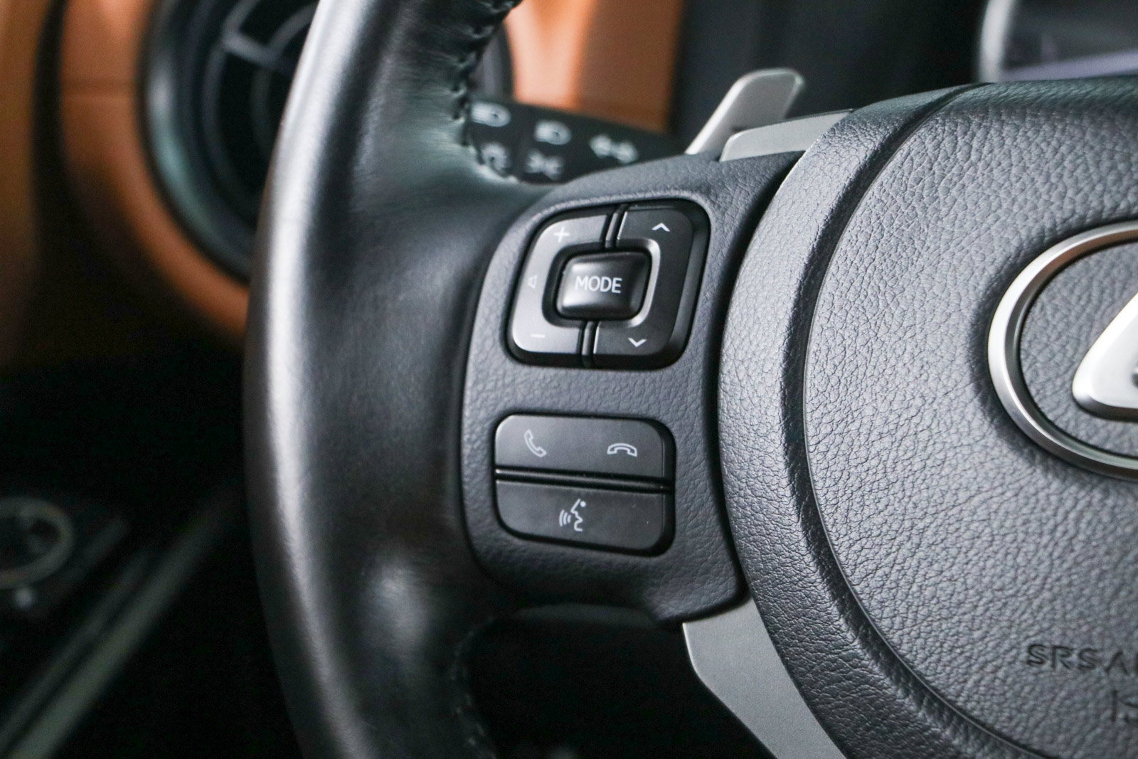 Used 2025 Lexus IS 350 F Sport w/ Accessory Package 2 RWD image 13
