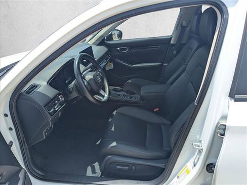 Used 2024 Honda Civic Touring image 15