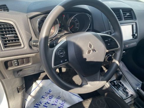 Used 2025 Mitsubishi Outlander Sport ES image 20