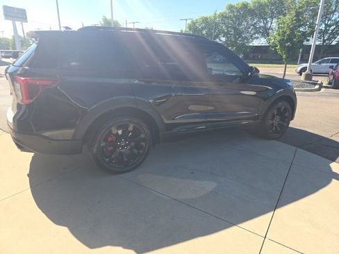 Used 2020 Ford Explorer ST w/ ST Street Pack AWD/4WD image 11
