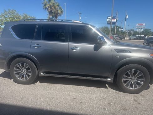Used 2017 Nissan Armada SL image 2