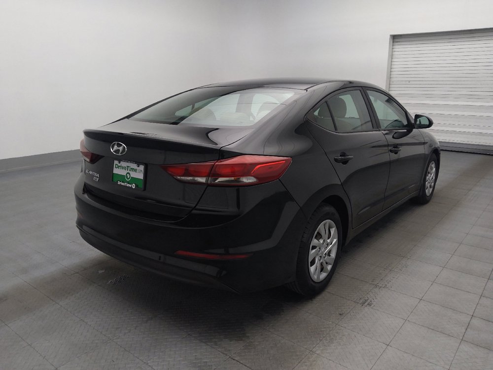 Used 2018 Hyundai Elantra SE FWD image 9