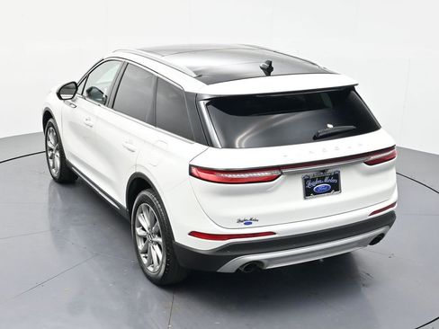 Used 2022 Lincoln Corsair AWD w/ Premium Package image 40