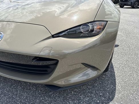 Certified 2023 MAZDA MX-5 Miata Grand Touring w/ Weather Package RWD image 12