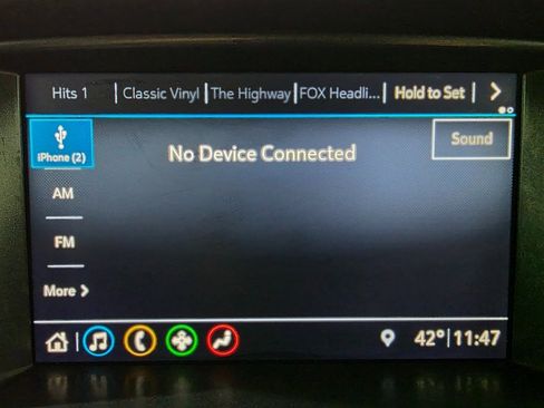 Used 2019 GMC Canyon SLE image 3