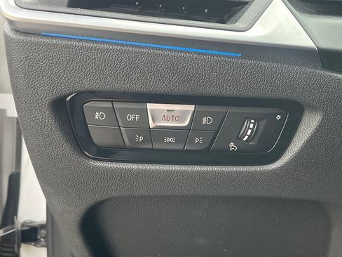Used 2024 BMW 430i xDrive Convertible w/ M Sport Package AWD/4WD image 34
