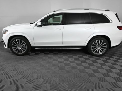 New 2026 Mercedes-Benz GLS 580 4MATIC image 3