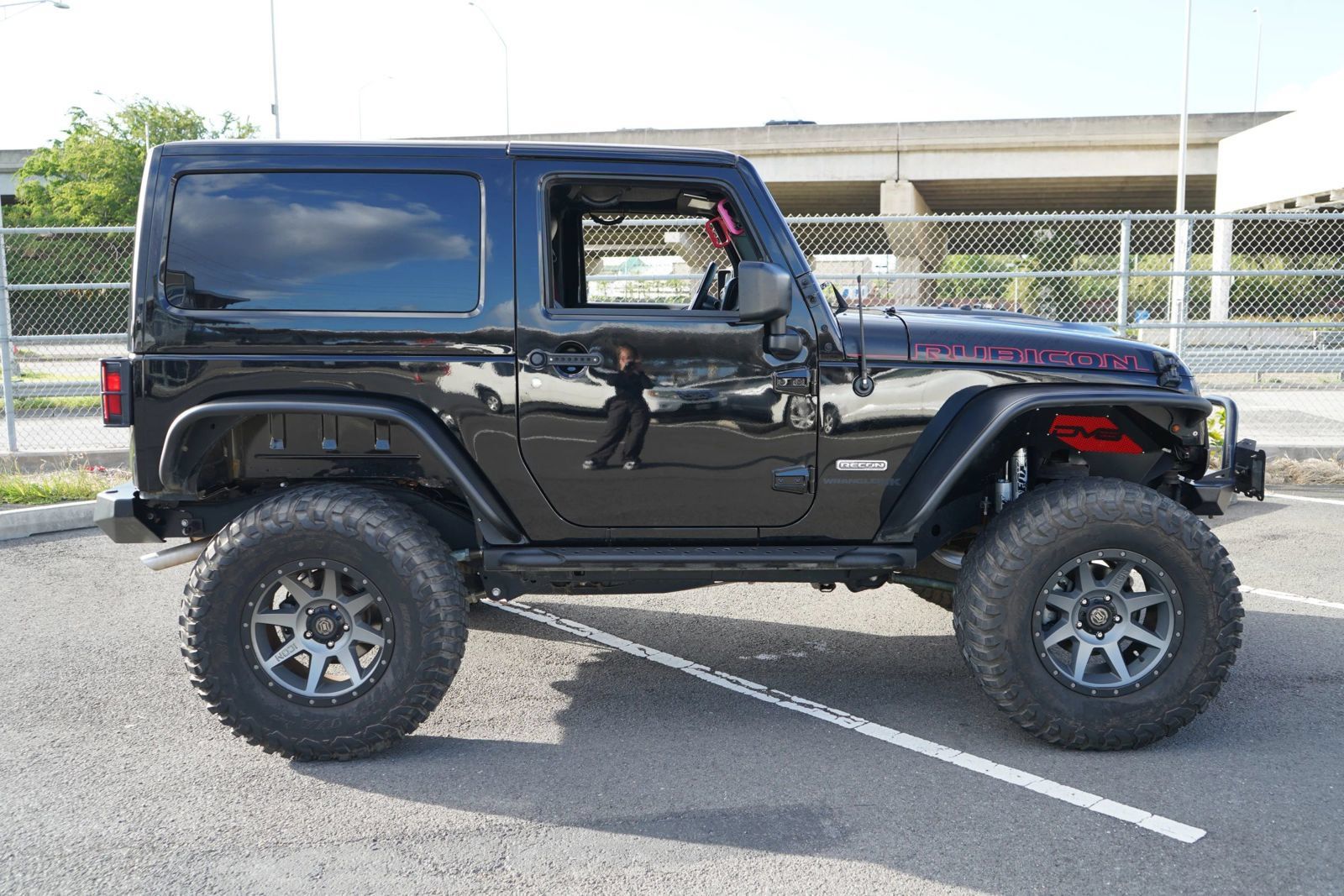 Used 2018 Jeep Wrangler Rubicon AWD/4WD image 25