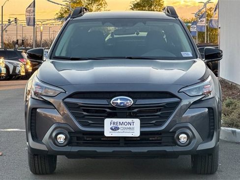 New 2025 Subaru Outback Premium image 4
