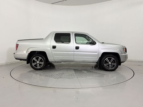 Used 2014 Honda Ridgeline Sport image 7