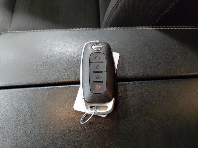 Used 2023 Nissan Rogue SV AWD/4WD image 27