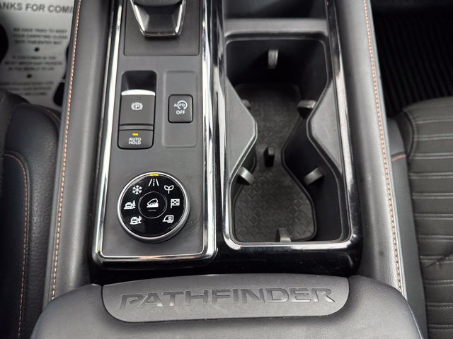 Used 2024 Nissan Pathfinder Rock Creek AWD/4WD image 18
