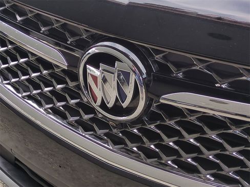 Used 2022 Buick Envision Avenir w/ Technology Package II image 34