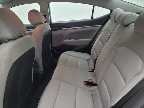 Used 2018 Hyundai Elantra SEL FWD image 18