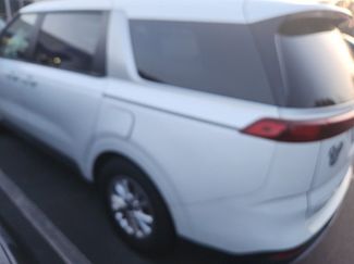 Used 2022 Kia Carnival LX video 1