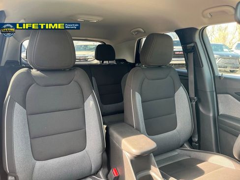 Used 2025 Chevrolet TrailBlazer LT image 34