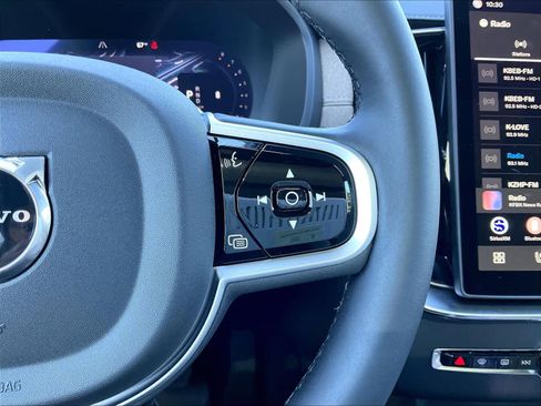 New 2026 Volvo XC90 B6 Ultra w/ Protection Package AWD/4WD image 18