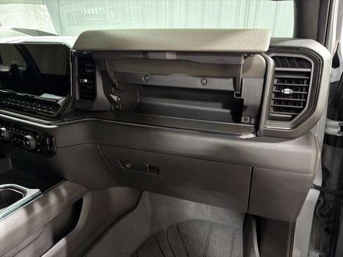 Certified 2024 Chevrolet Silverado 1500 ZR2 w/ Technology Package image 26