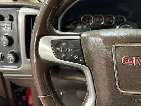 Used 2018 GMC Sierra 2500 SLT AWD/4WD image 15